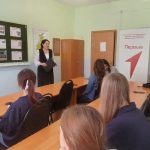 Информационный час «Без срока давности»: помним и чтим историю